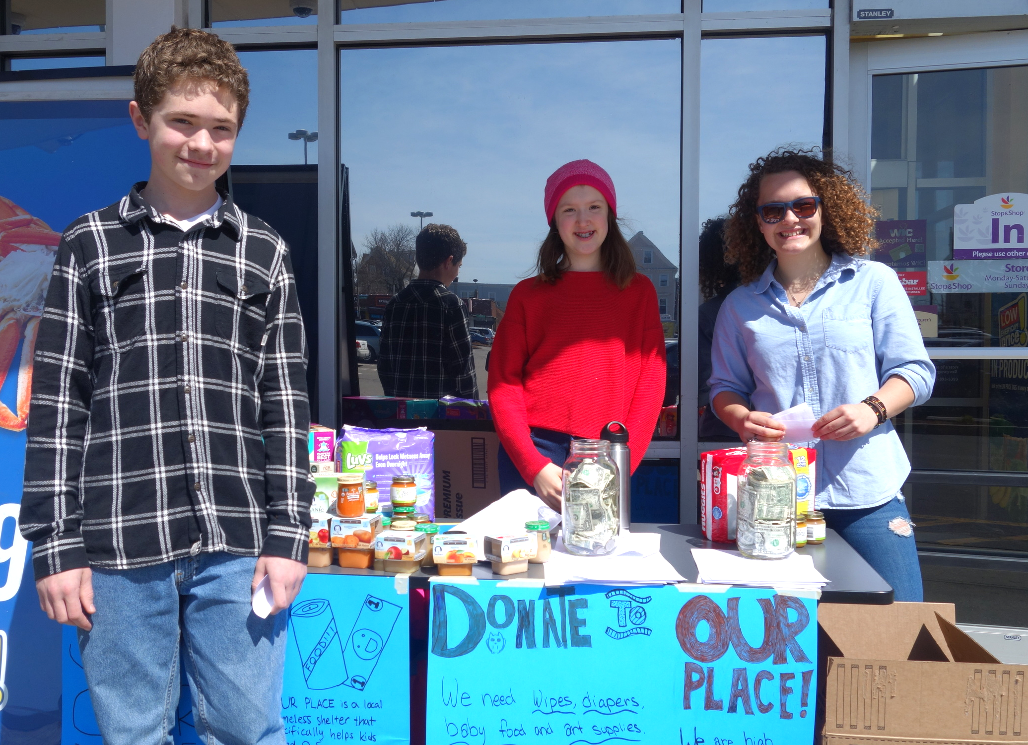 7th grader Jack, 6th grader Isabel, and 9th grader Izzy at the Supermarket Drive