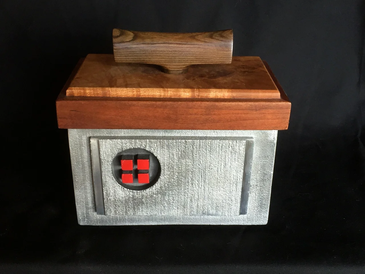 HINAHINA BOX (SOLD)