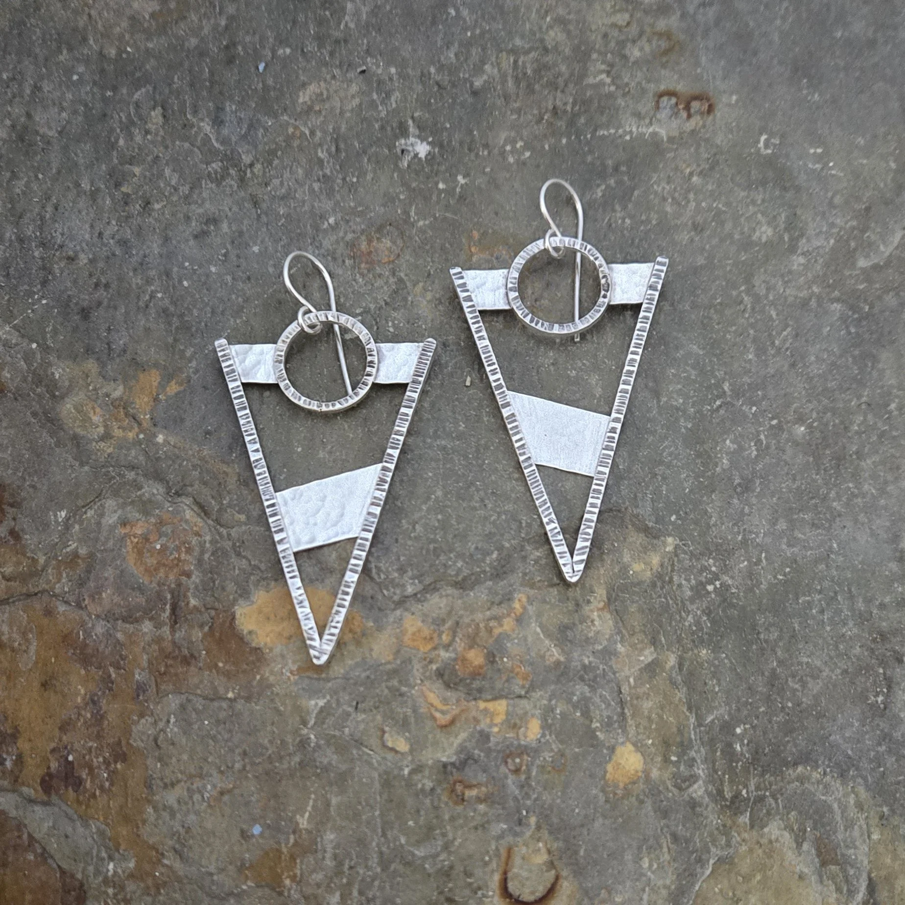 silver circle v earrings.jpg