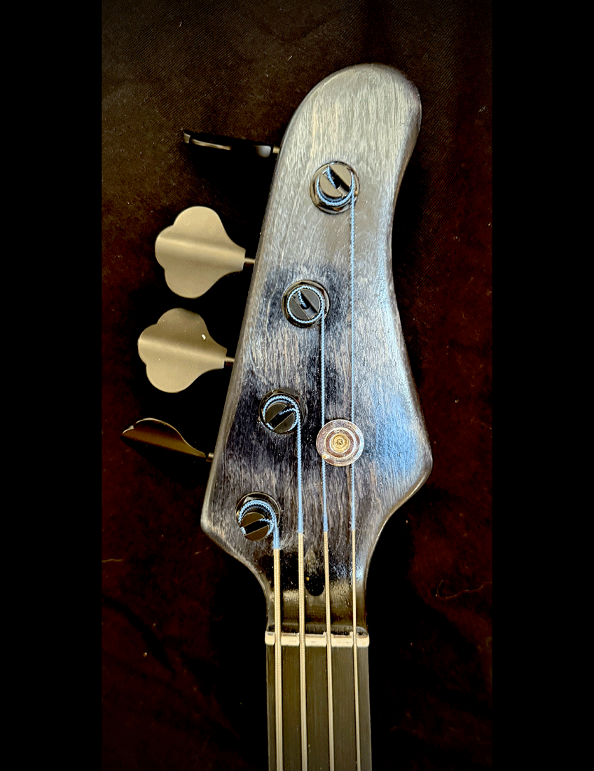 201626-The-HUSH-Bass_2182.gif