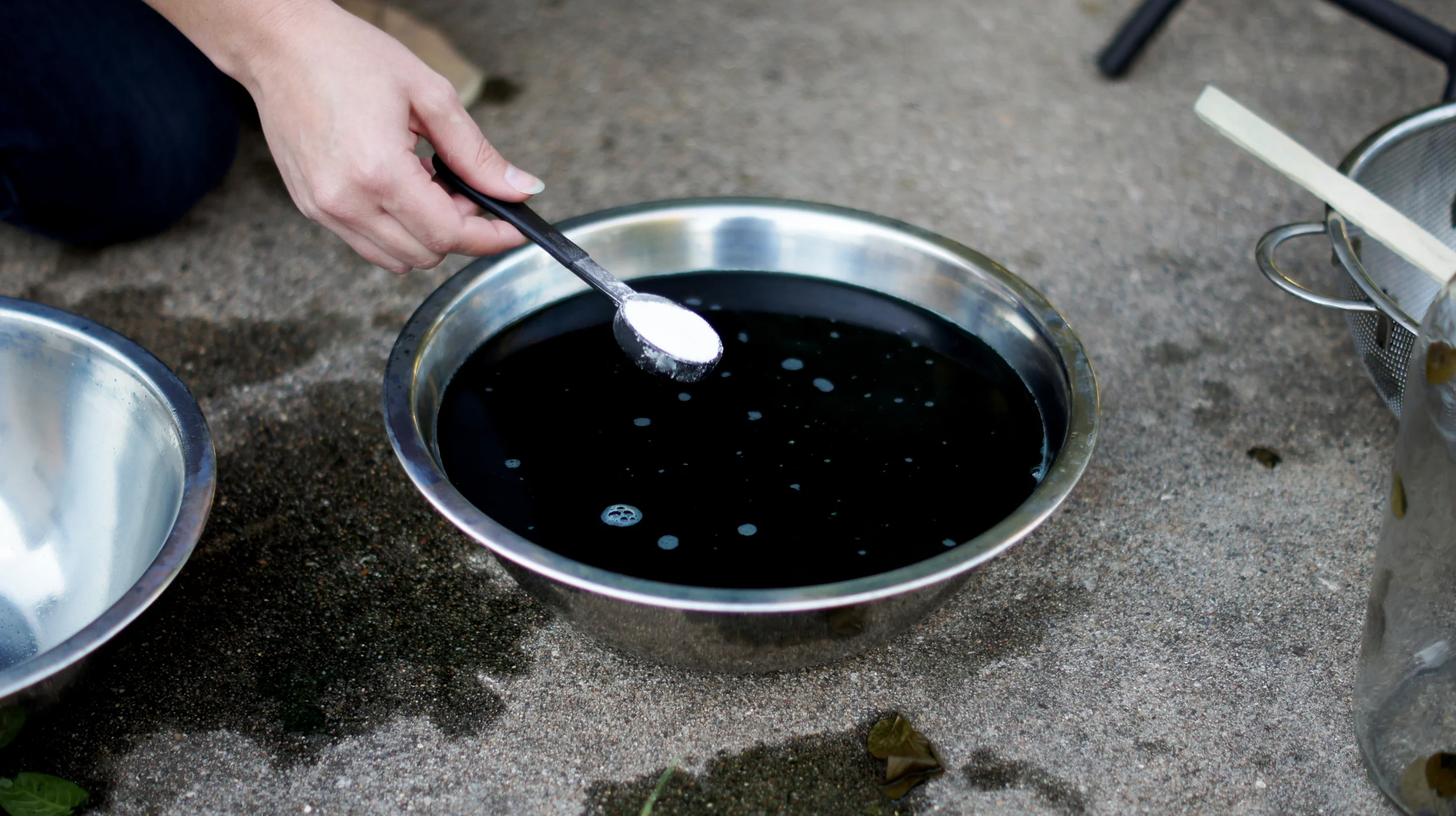Adding Spectralite to Dye Bath