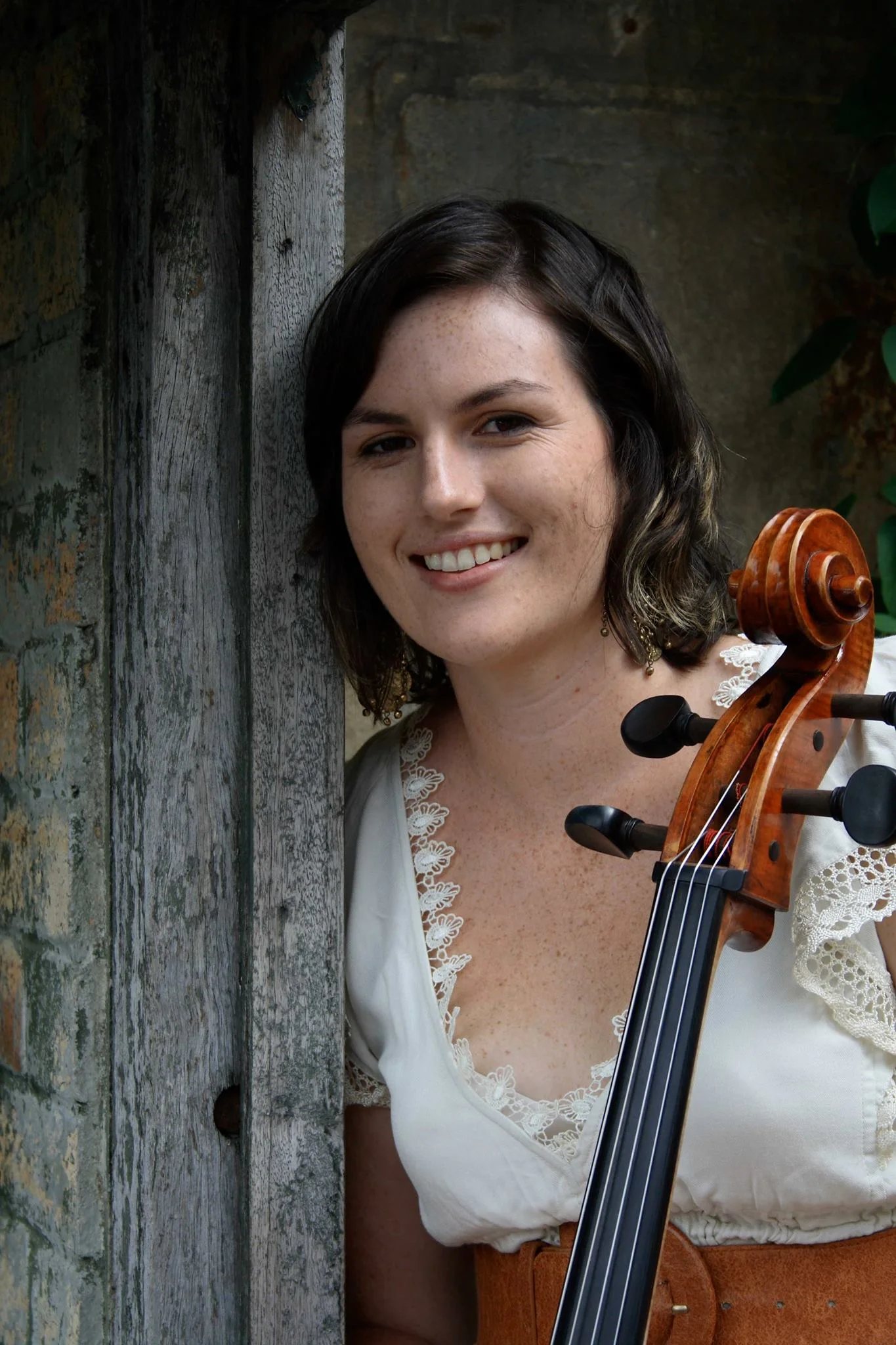 Artist Profiles | Nicole Murphy