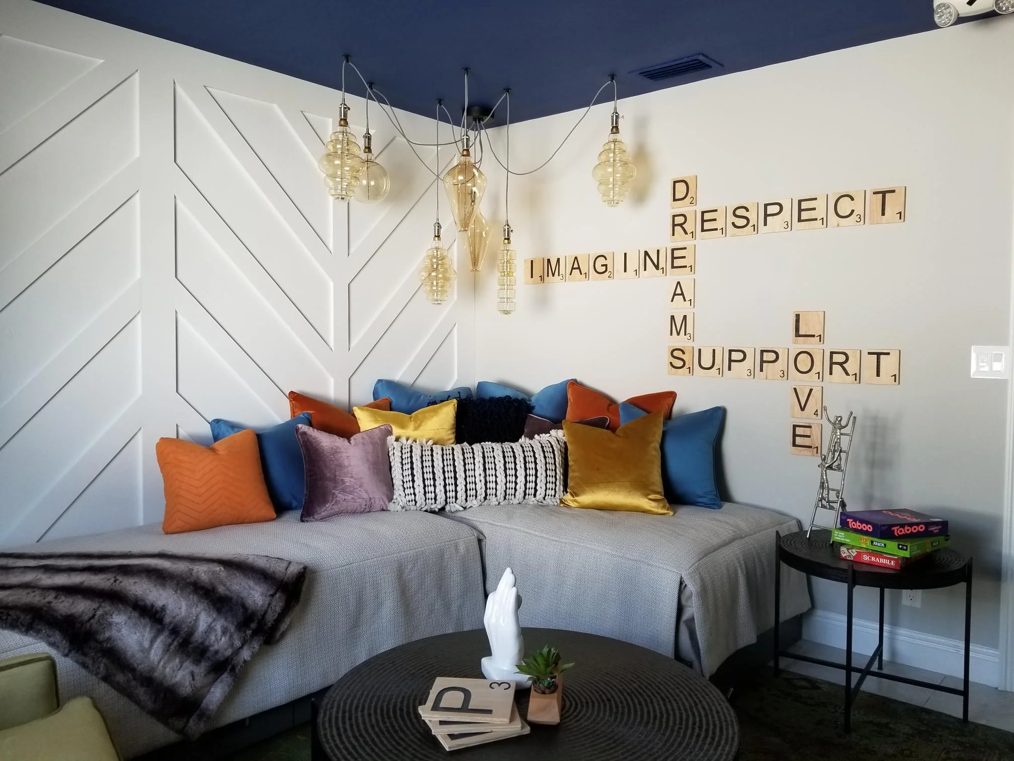 Teen Room.jpg