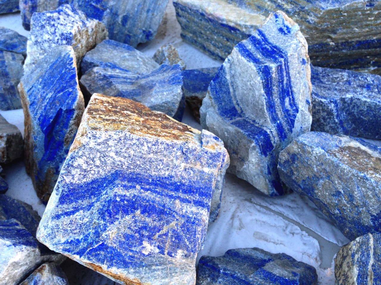 website - lapis_2186.jpeg