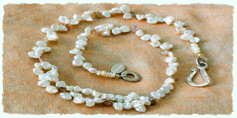 home deckle 3C.dainty white pearls.jpg