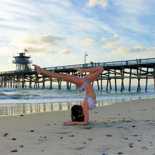 Yogi: @rima_danielle, Bikini: @floriditaswimwear