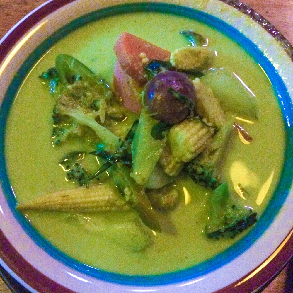 Spicy green curry!