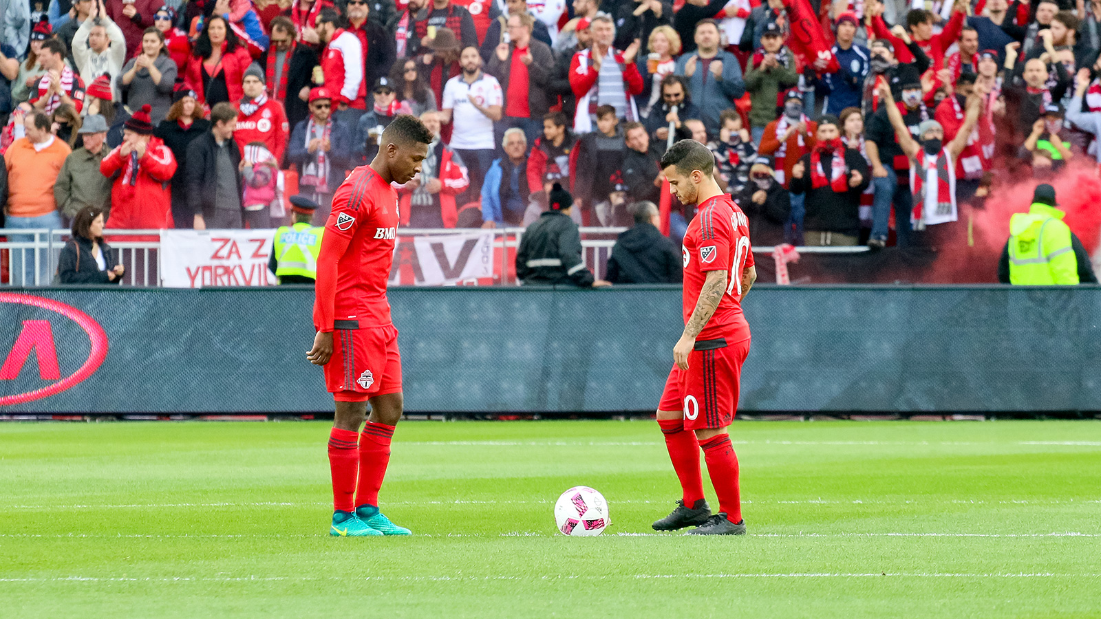 Giovinco waiting to kickoff. 