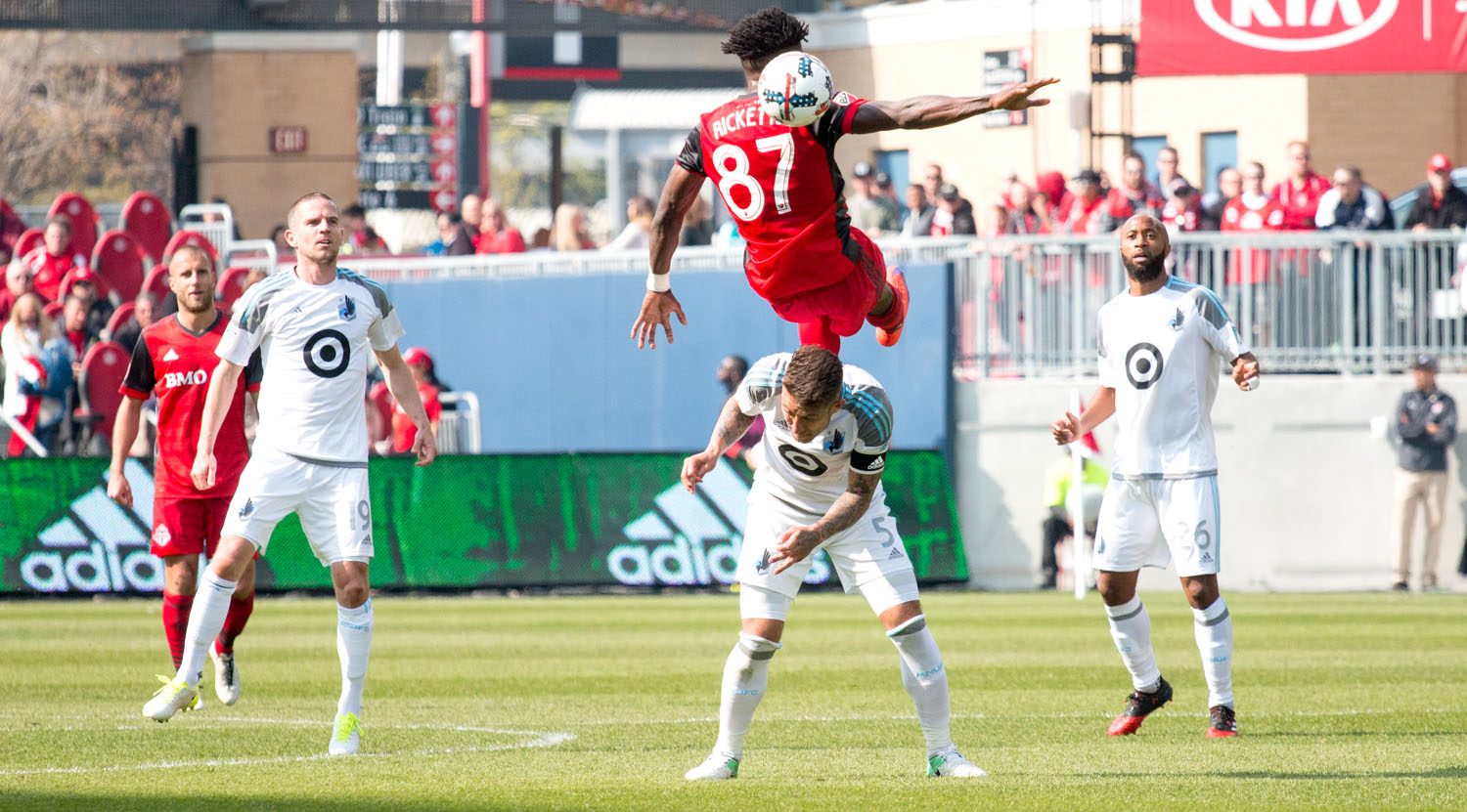 Tosaint Ricketts dropping down to the ground after a collision with Francisco Calvo in 2017. Image by Dennis Marciniak of denMAR Media.