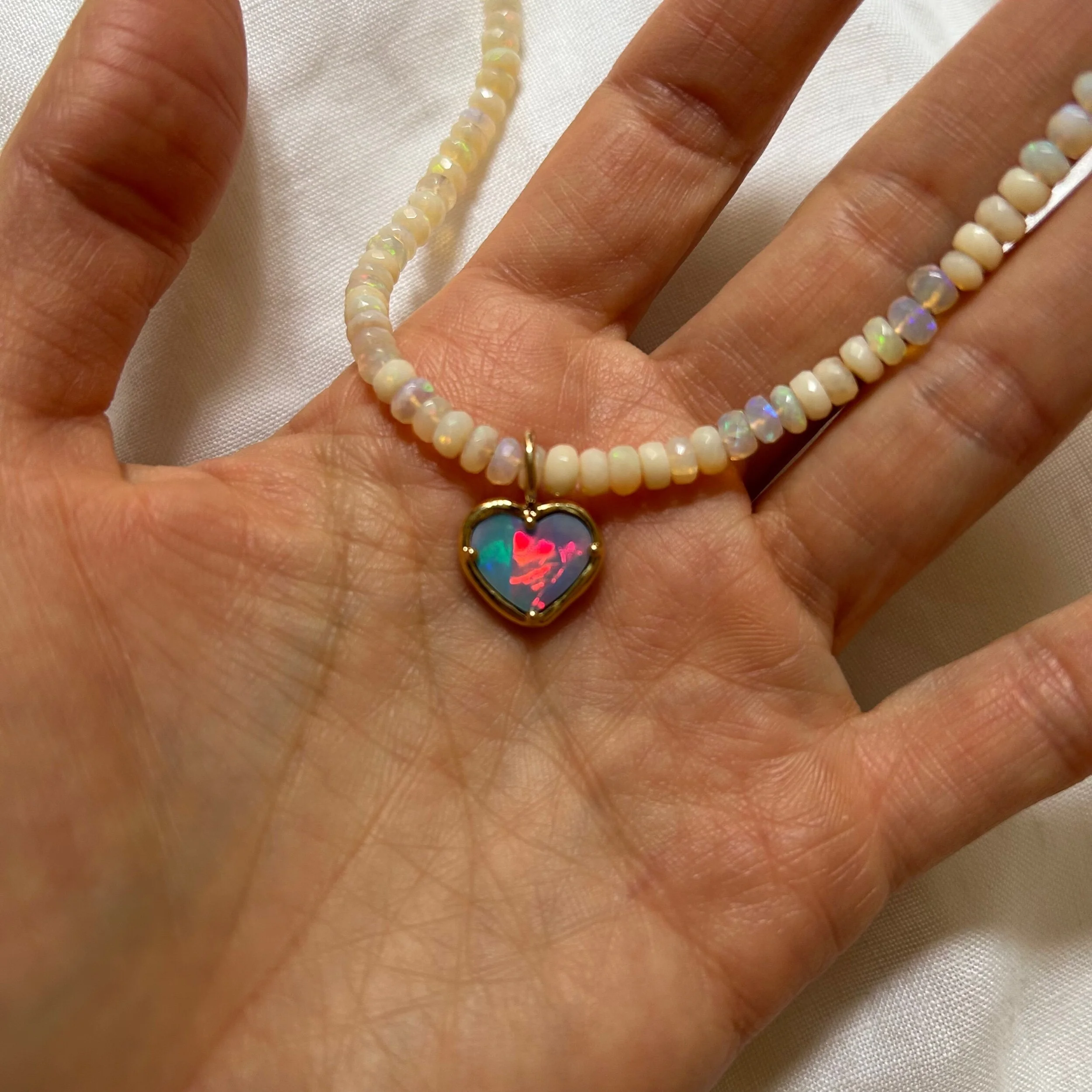 E6BB998A-CDDD-427F-AFD7-78783AC938B2