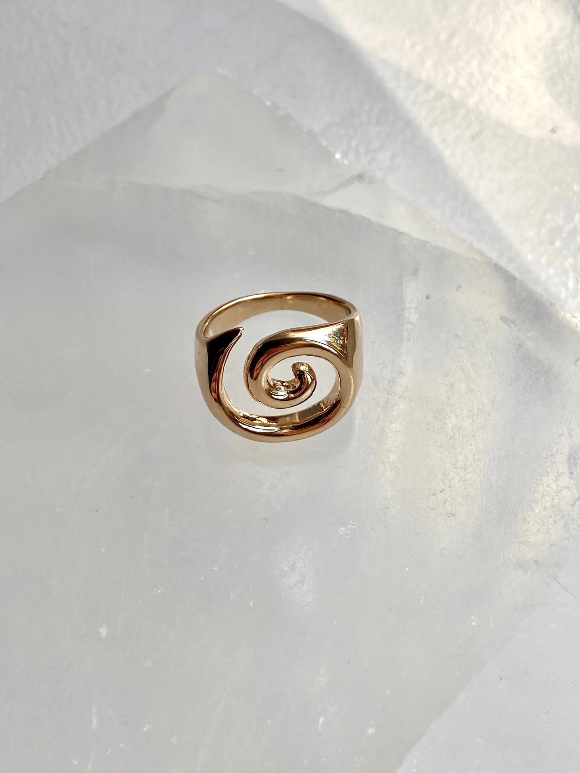 874C73EB-8D8A-46A0-B29E-E387455C97FF