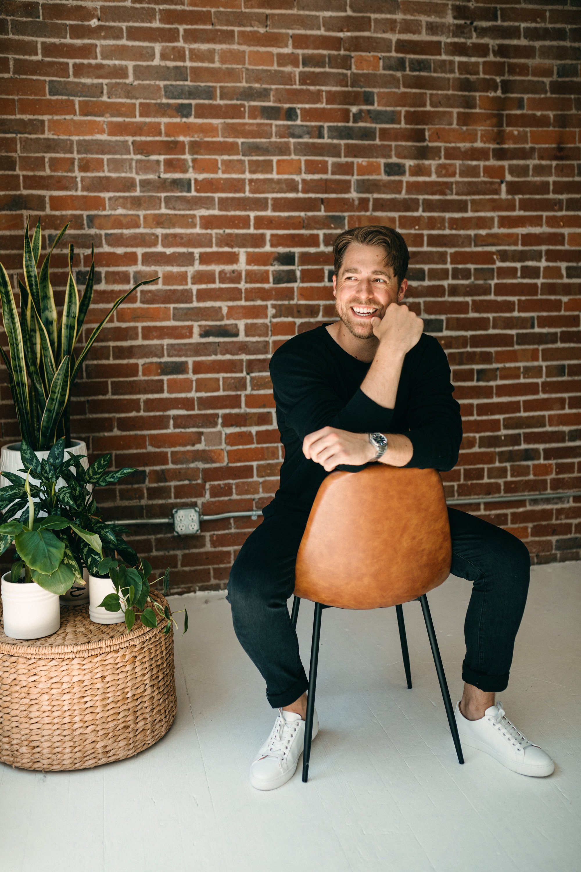 Garrett Hanson Seattle Headshot Photographer 1.jpg