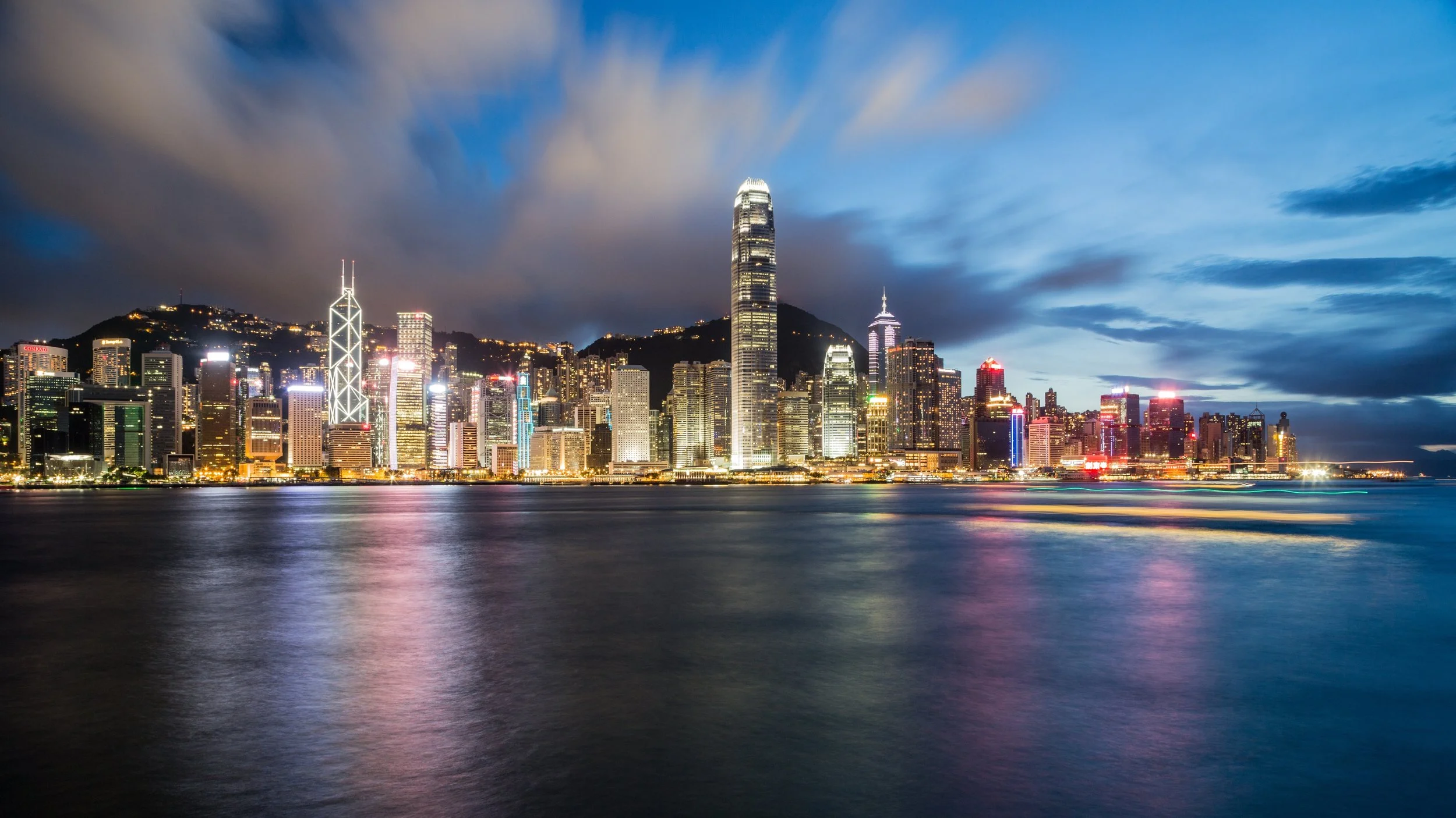 We love Hong Kong - so much culture!