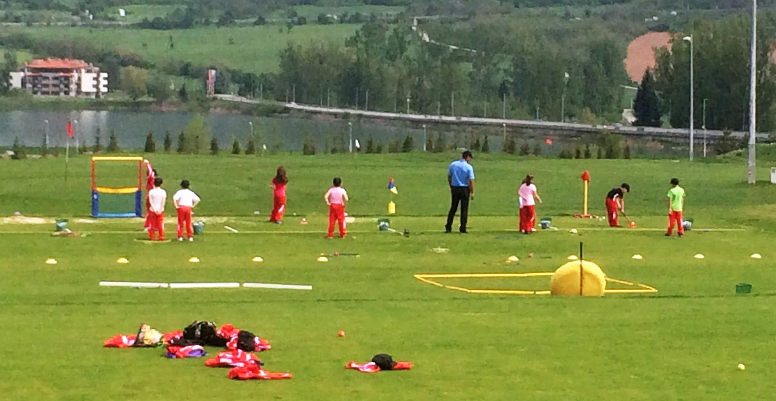 Kids enjoying the R&A supported golf development programme