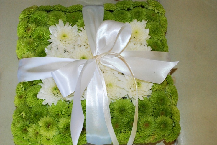 flower ring pillow.jpg