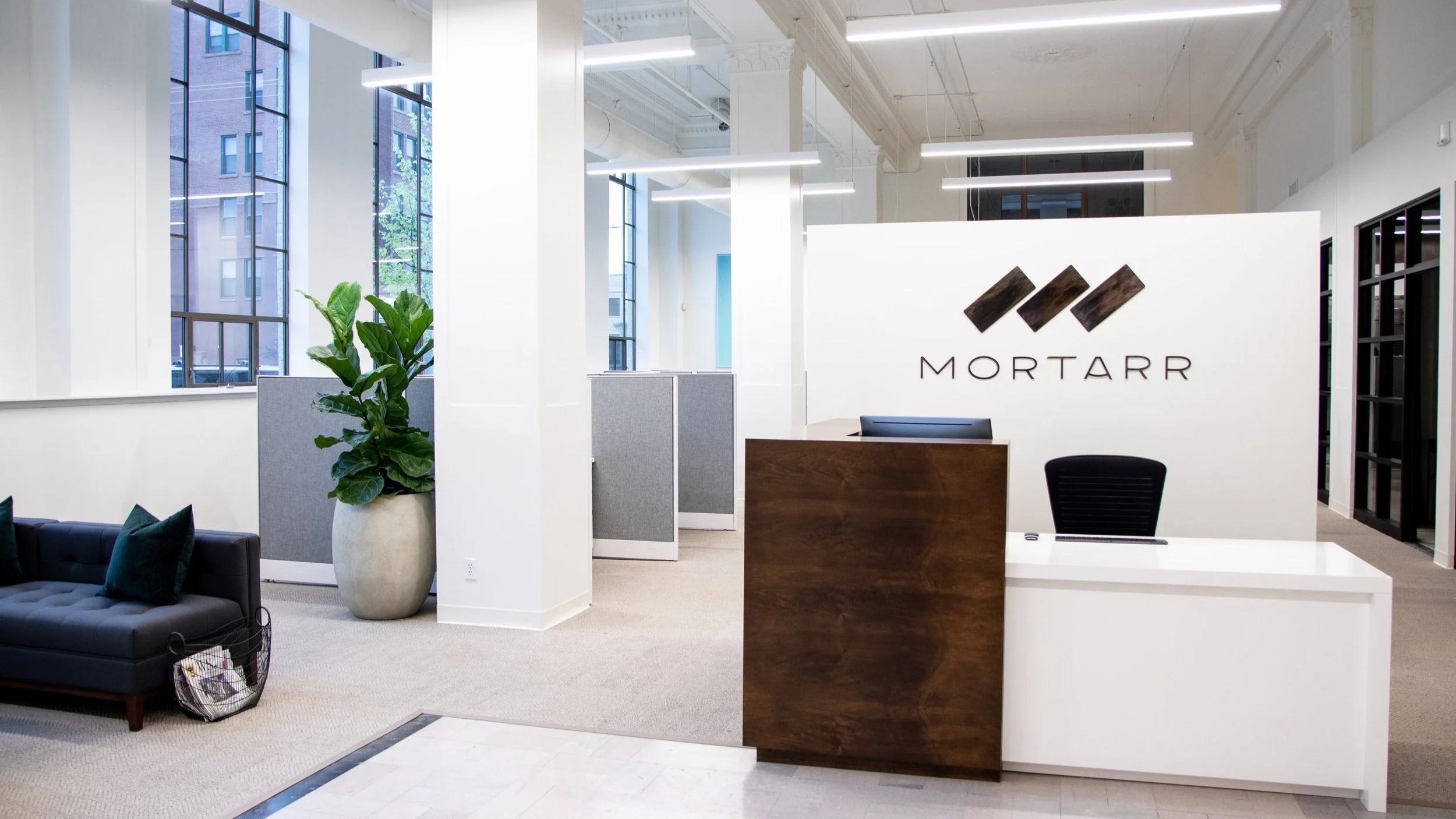 Front+Desk_First+Floor+%281%29.jpg
