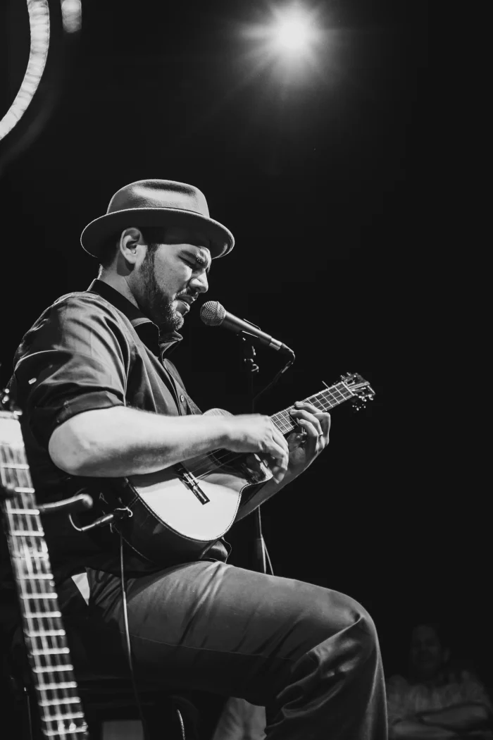 El cuatrista venezolano Jorge Glem. Fotografía de Andrés Marquina
