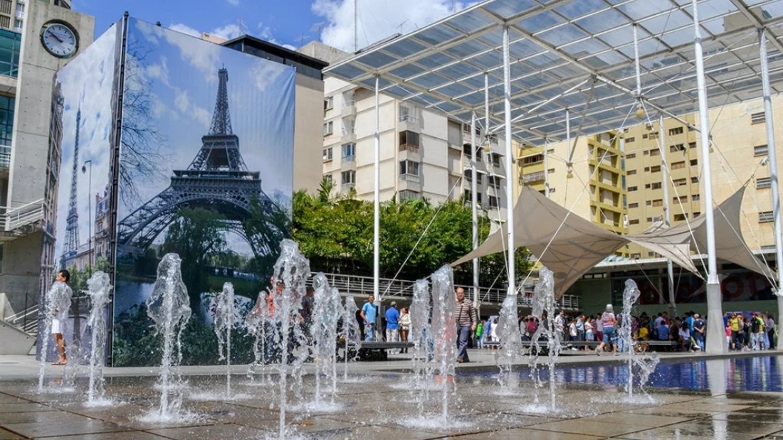 francia-palos-grandes.jpg