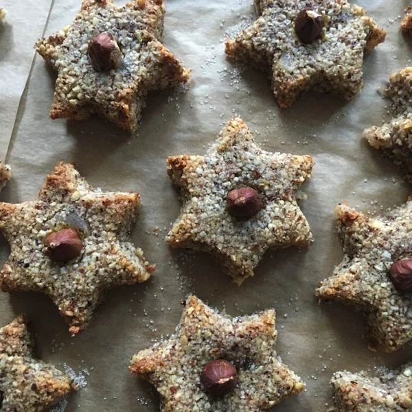 biscuits-noisette-noel.jpg