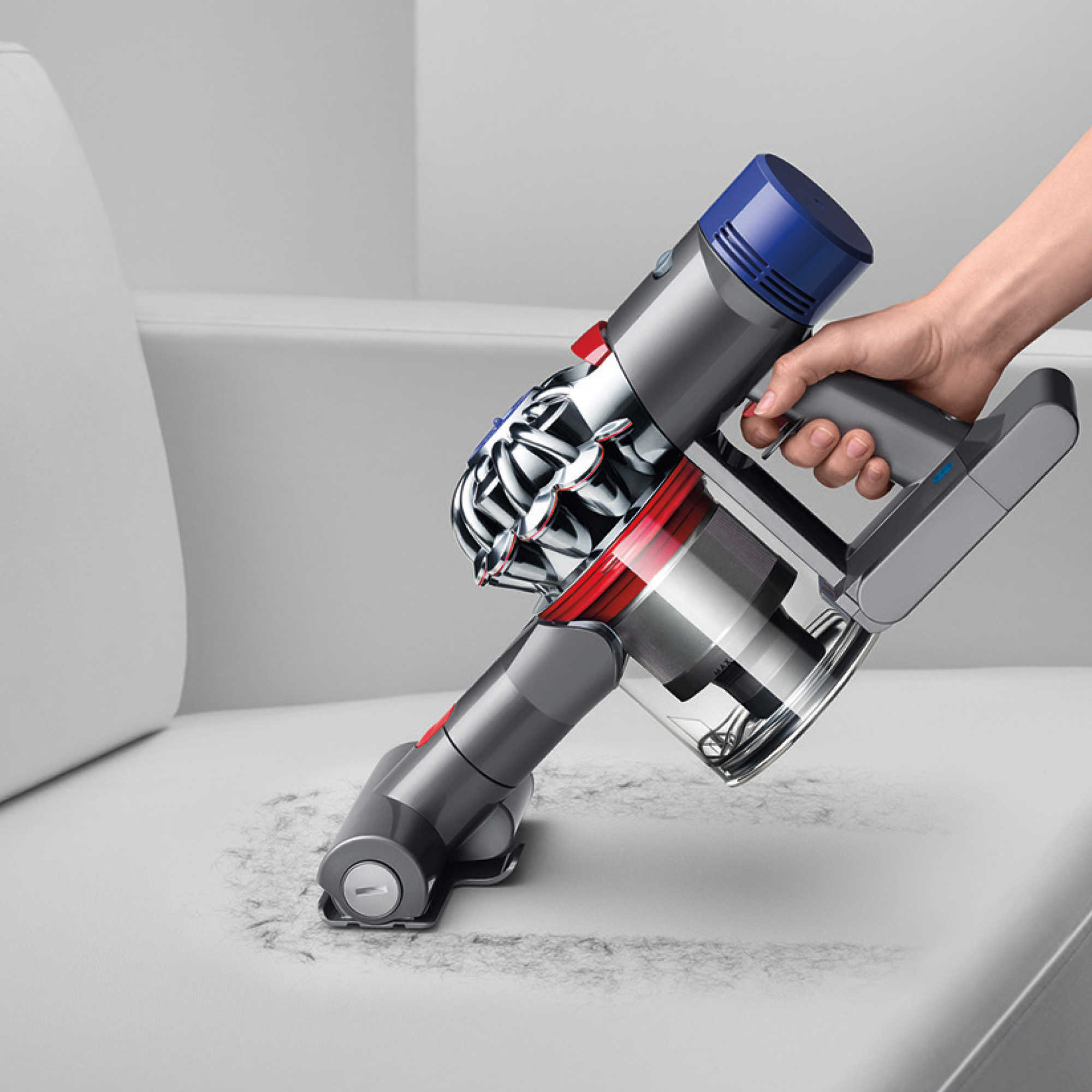 dyson v8