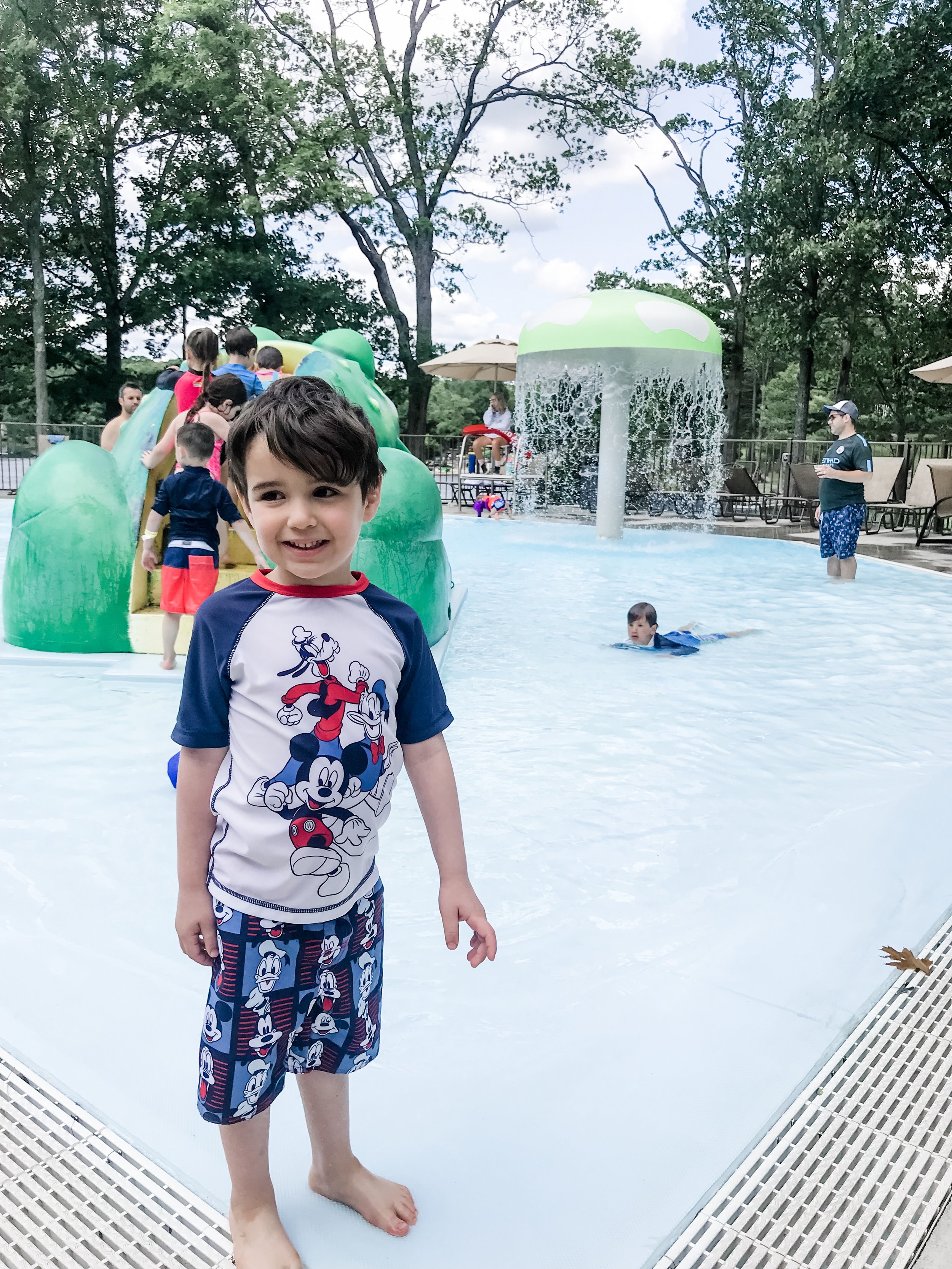 Miriam Cohen Woodloch family  travel  (splash pad 4).jpg