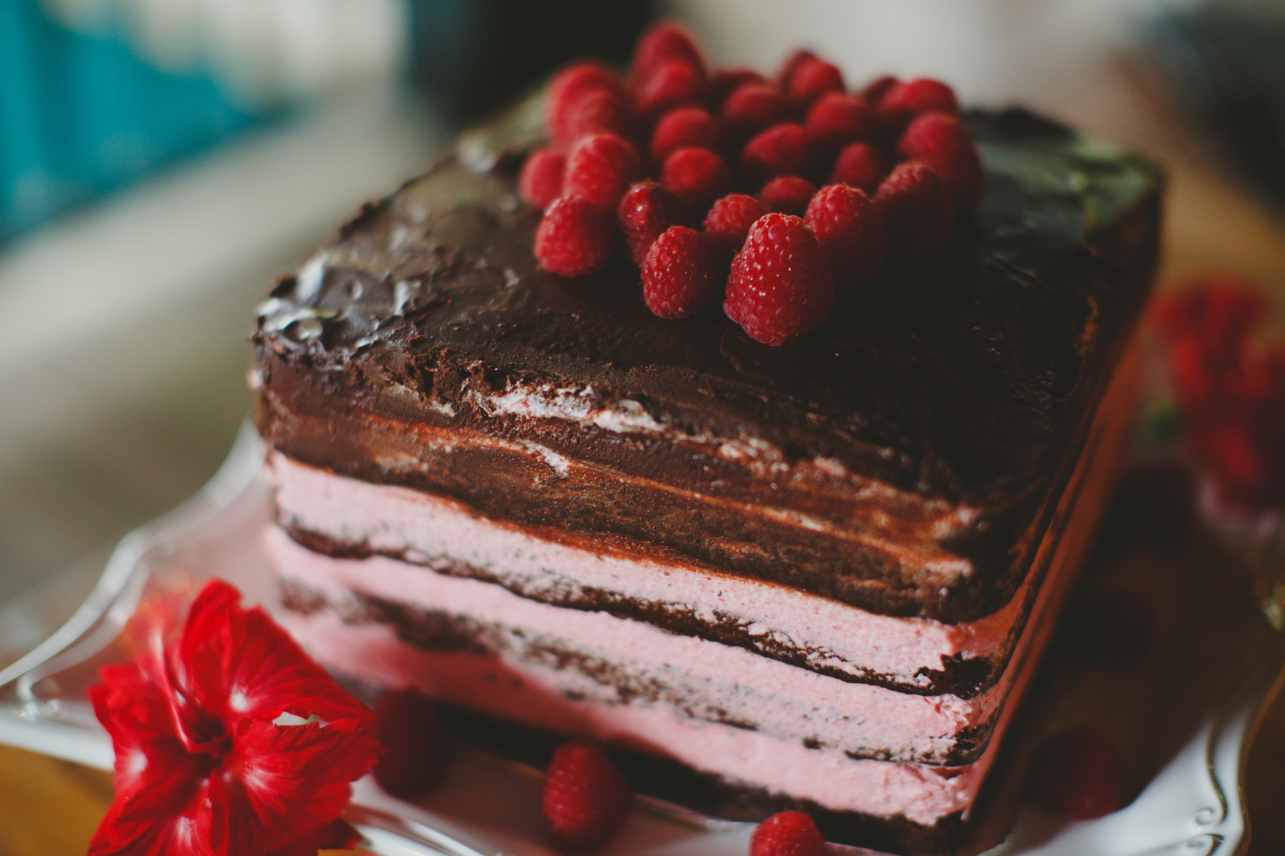 rasberry cake.jpg