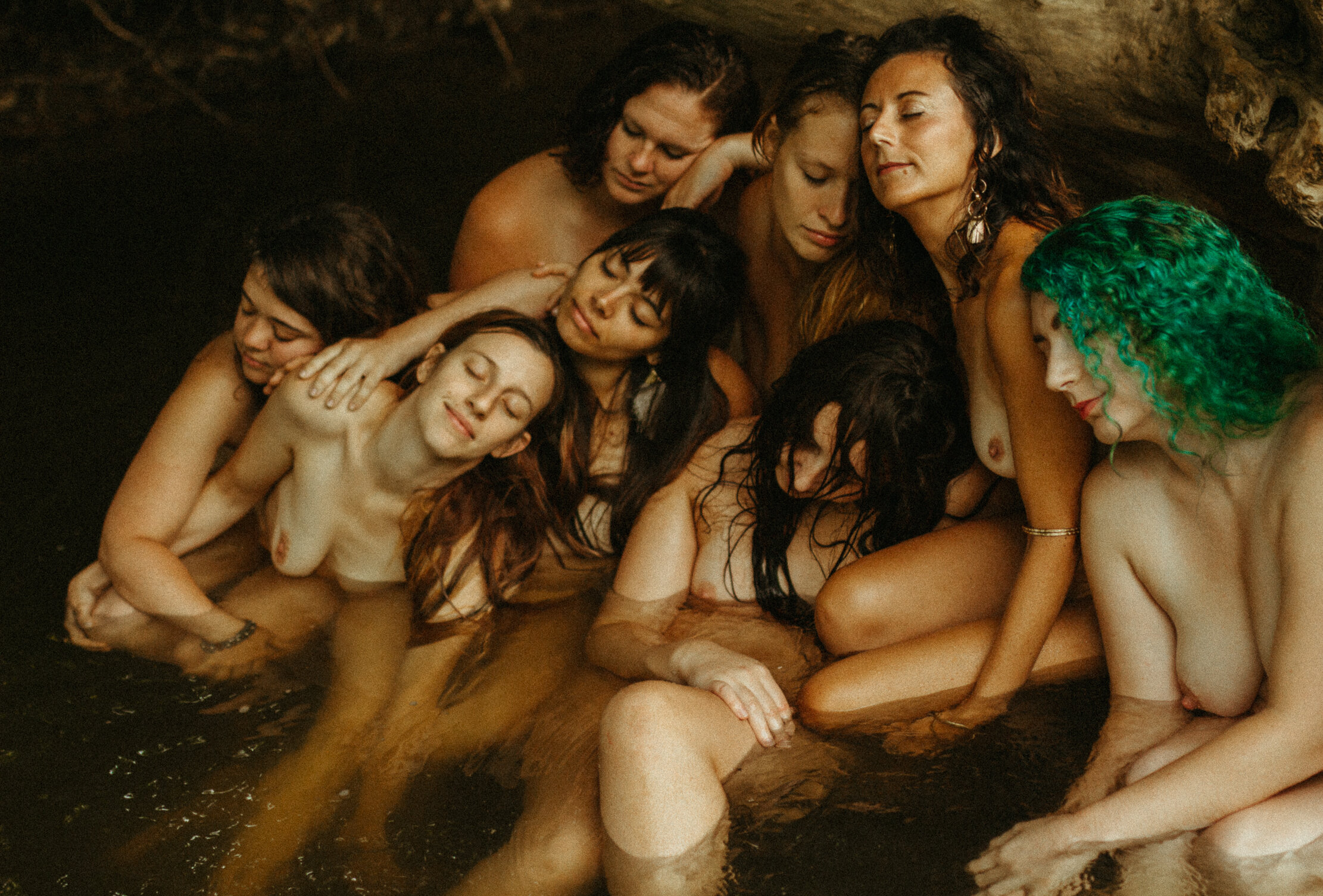 PNW Mountainside River Boudoir Nude Group Session by Queer Non-Binary Trans LGBTQ Seattle Portland Boudoir & Elopement Photographer Halle Roland Photography -