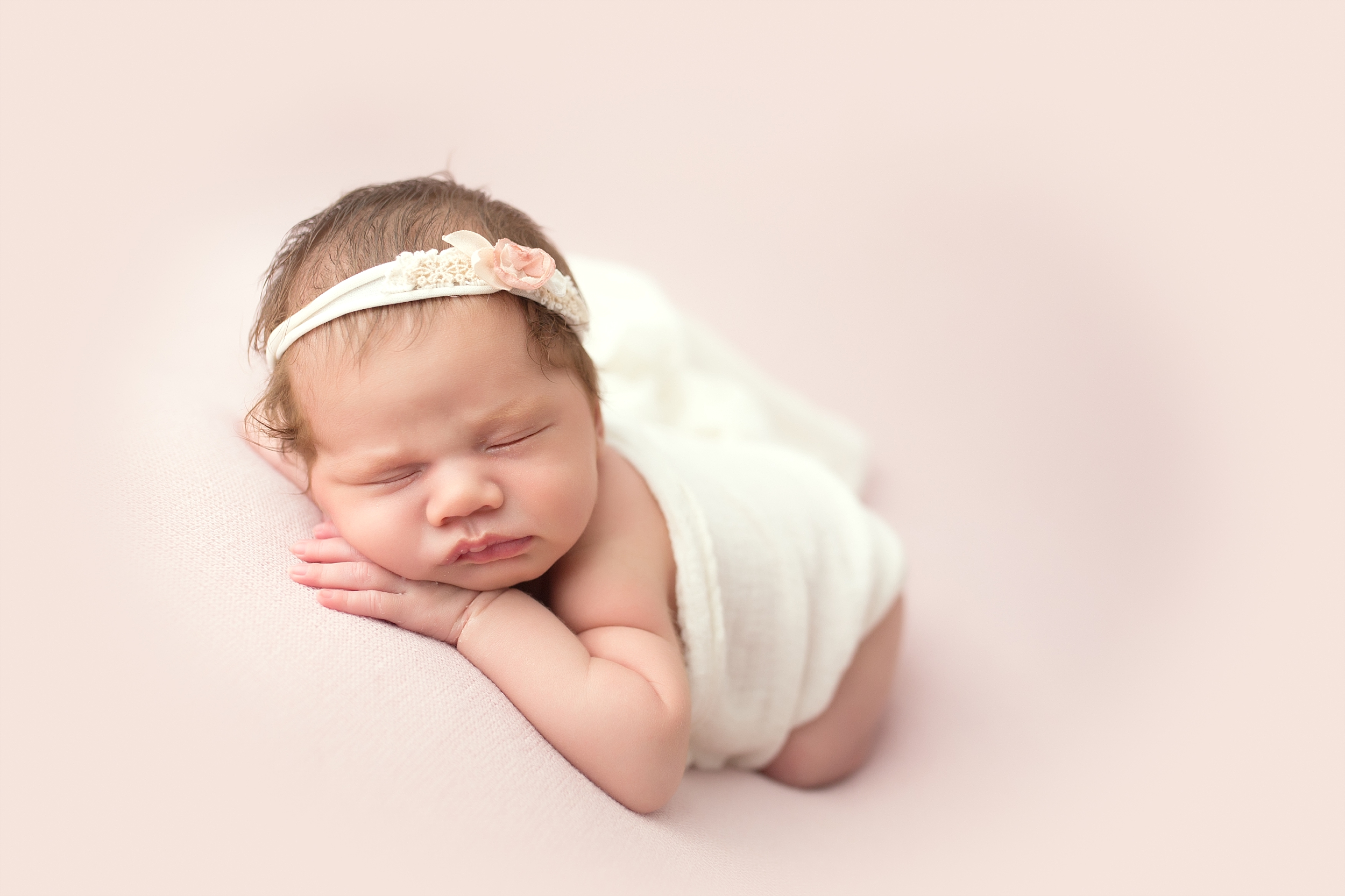 Rotorua New Zealand baby photographer Newborn photography Boy Girl (52).jpg