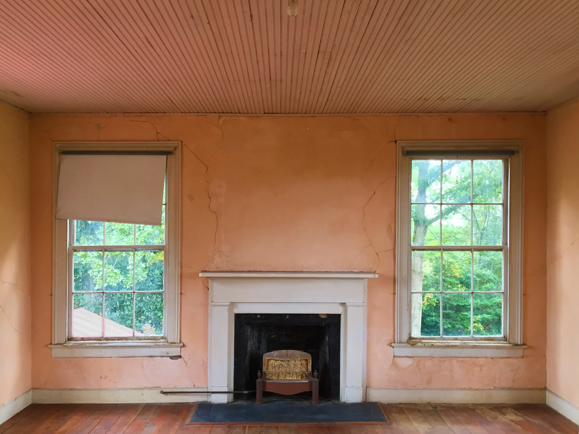 flannerys pink room.jpg