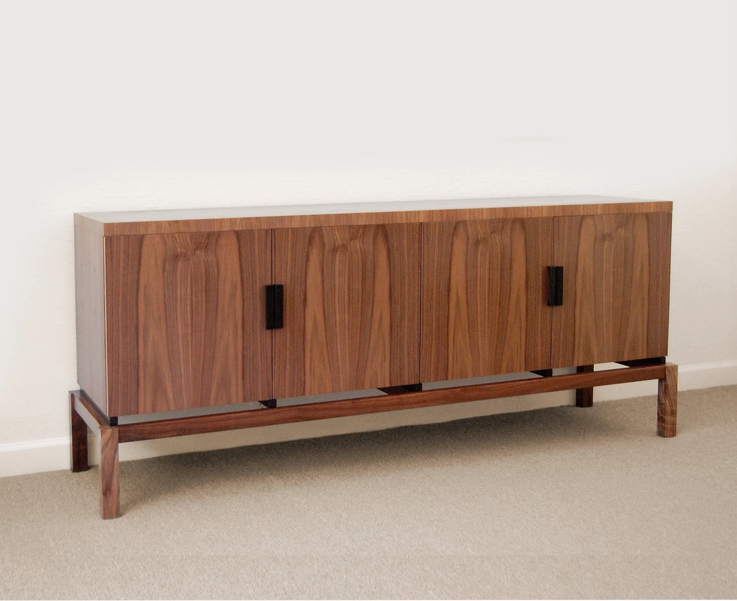 walnut-sideboard-bookmatch.jpg