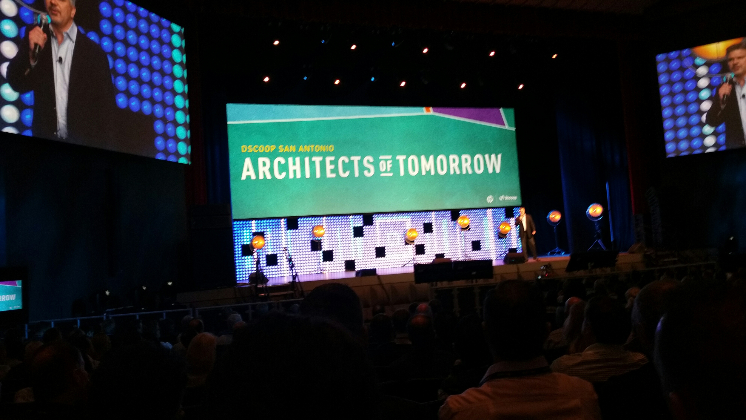 Awaiting Dscoop speaker, Steve Wozniak on day one of Dscoop's annual conference...