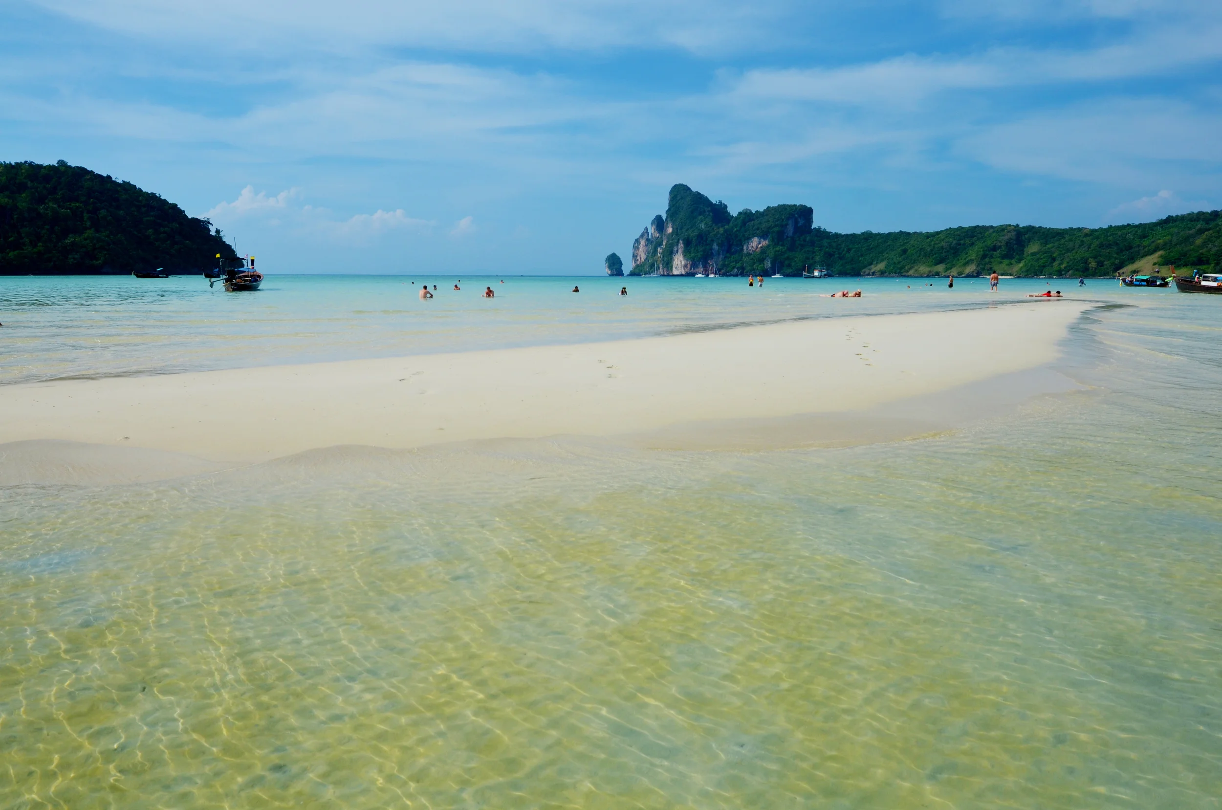 Main beach on Koh Phi Phi. No wonder this is such a popular island!