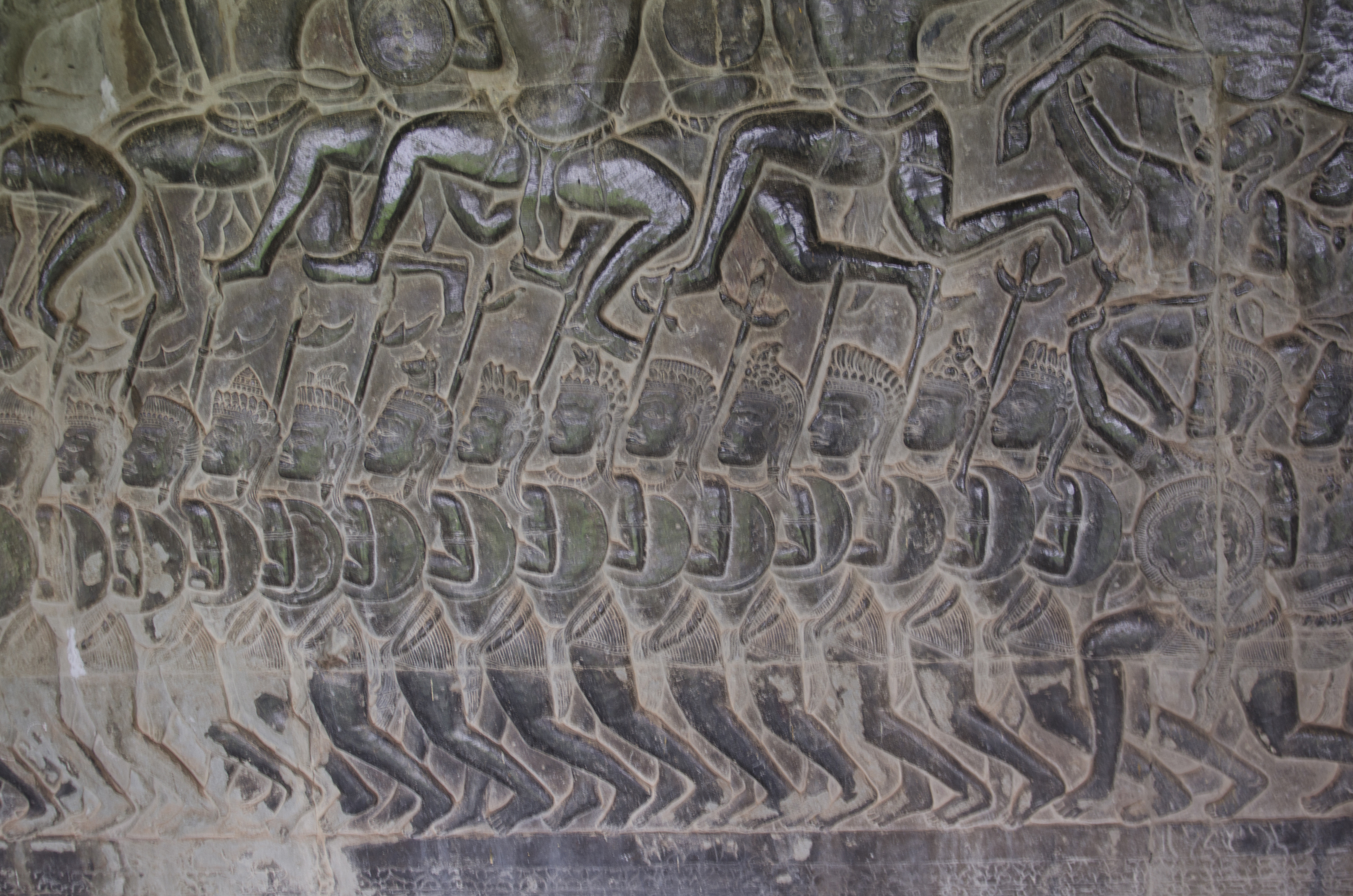 A close up sample of the reliefs carved on the gallery walls
