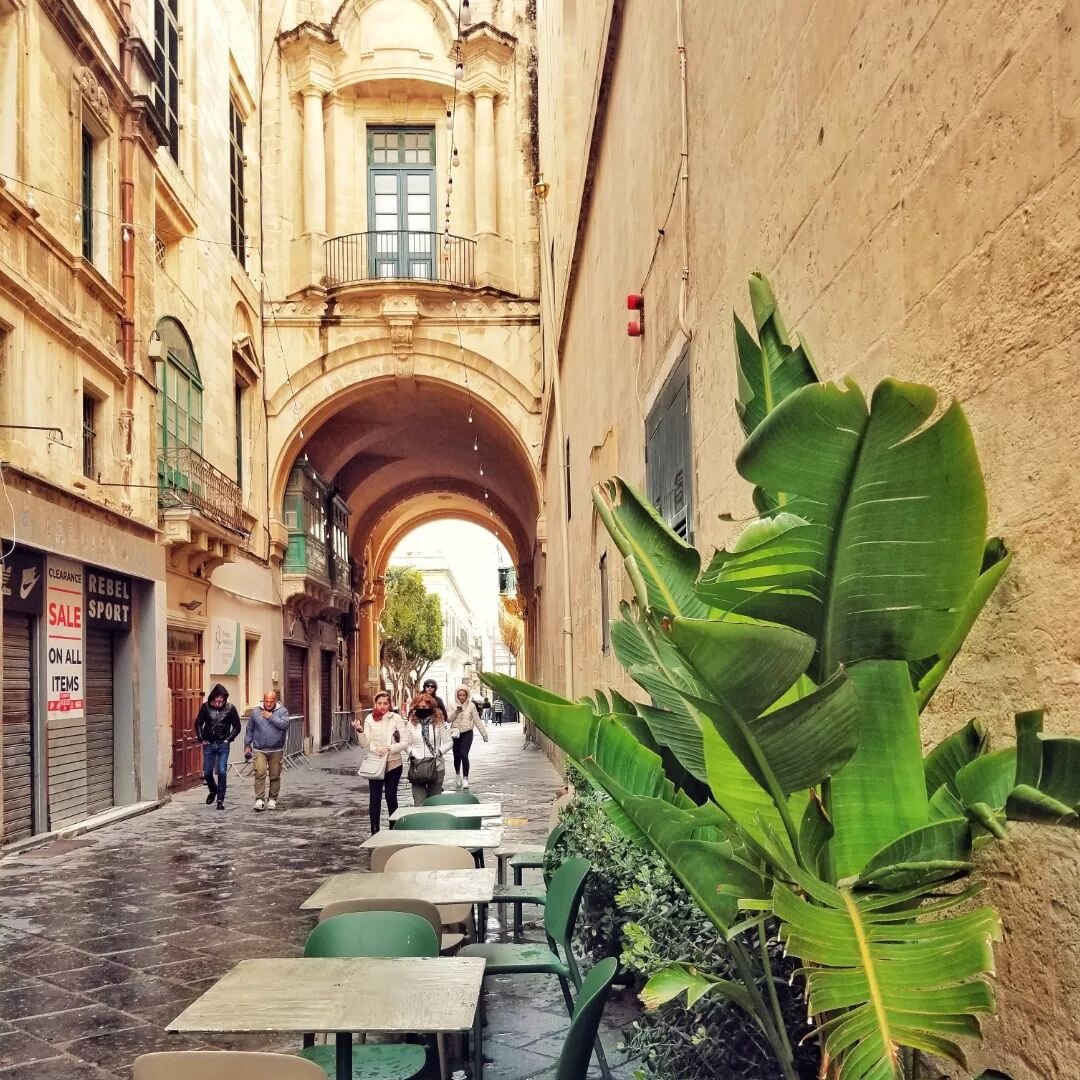 I think our few day side trip to Malta is going to turn out to be one of our highlights from this trip. We've been staying in Valletta and been totally amazed by the ancient history everywhere you look. Plus, how can you not be totally enchanted by s