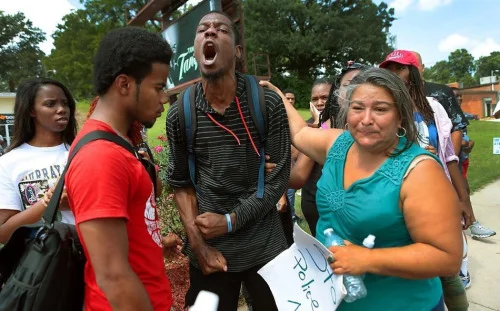 chrisctxo:ihavenoasshole:whitecolonialism:Ferguson, MO.“All my friends have been killed, I’m sick of it.”- Protestor Jamell Spann yells at Ferguson police officers.It should be illegal to not reblog.
You can almost feel his pain. I think we can all…