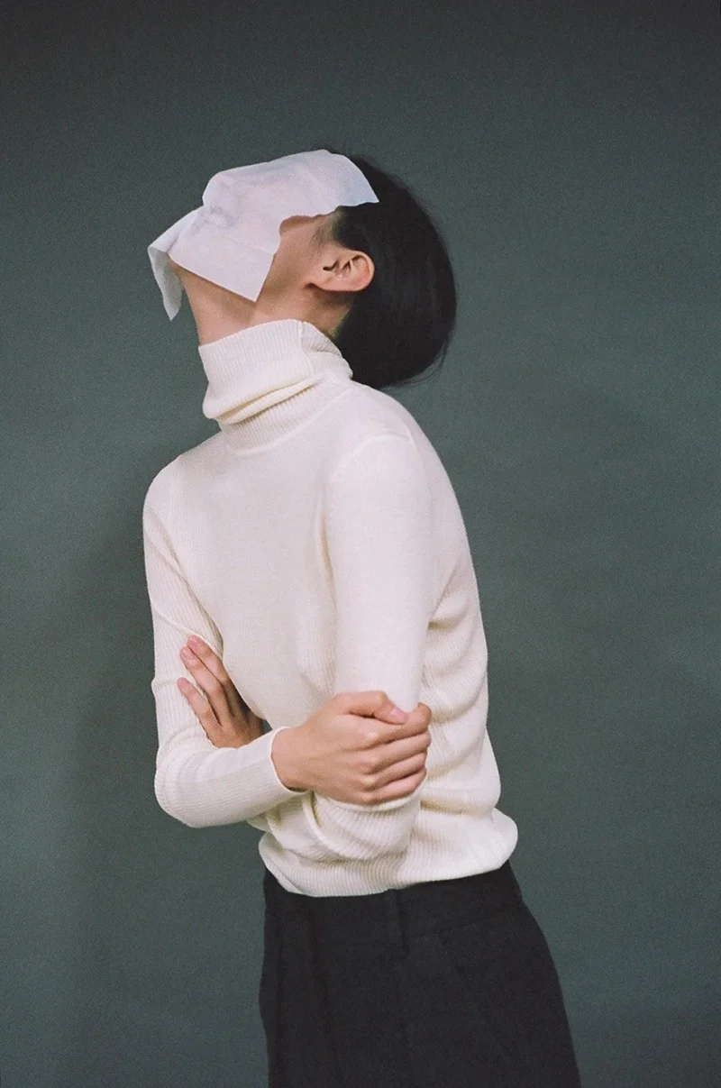 4rttt:

”One of Them”
Photographed by Jinyong Kim. c