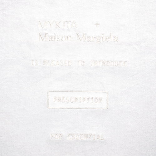 maisonmargiela:
MYKITA + Maison Margiela present the new prescription frames from ‘Essential’: 4 shapes, 5 colourways. Now available in Maison Margiela boutiques and at select opticians worldwide. 
Discover more here.