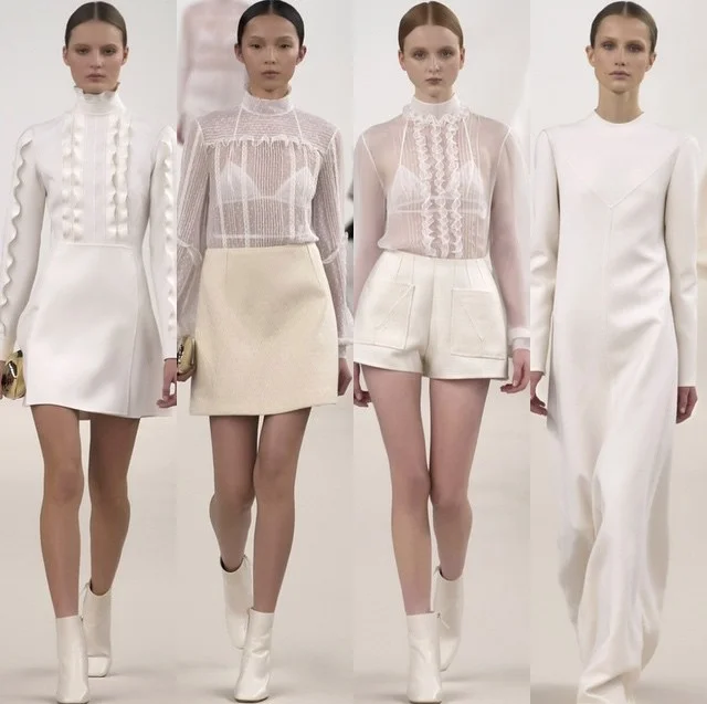 hautecoutvre:
modelclique:
Valentino+Maison with Tilda Lindstam, Ju Xiao Wen, Madi Stubbington and Julie Borawska Taken from @imgmodels Instagram
xx