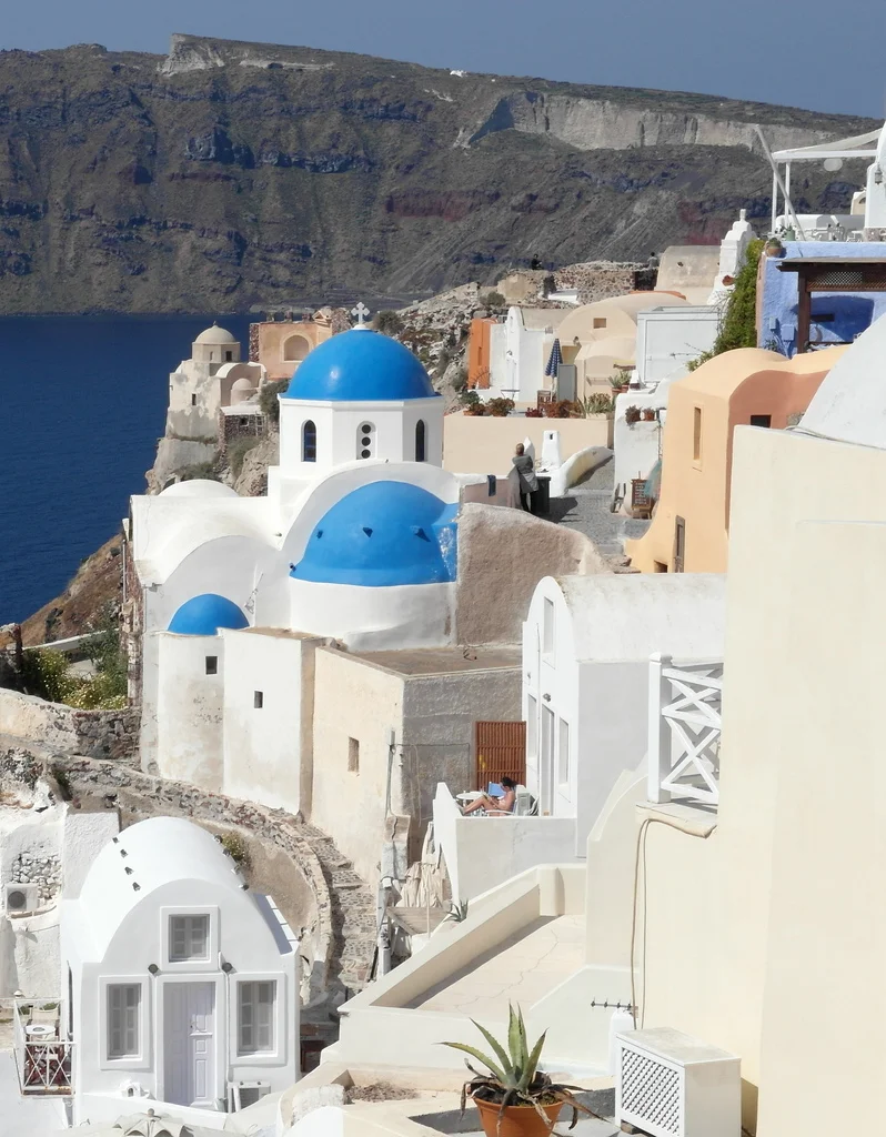 breathtakingdestinations:

Oia - Santorini - Greece (von Bernard-G)