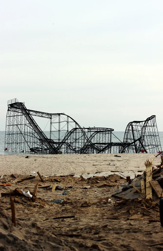 indecentem:
Vertical by mpensabene
I’m really happy this got many notes but the photographer deserves more credit, check his work here !