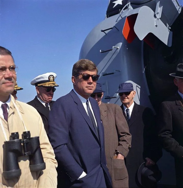 john-f-kennedy-and-his-family:
JFK aboard the USS Northhampton during his 2 day visit to the Atlanic Fleet April 1962
Robert MacNamera next to the President with binoculars.