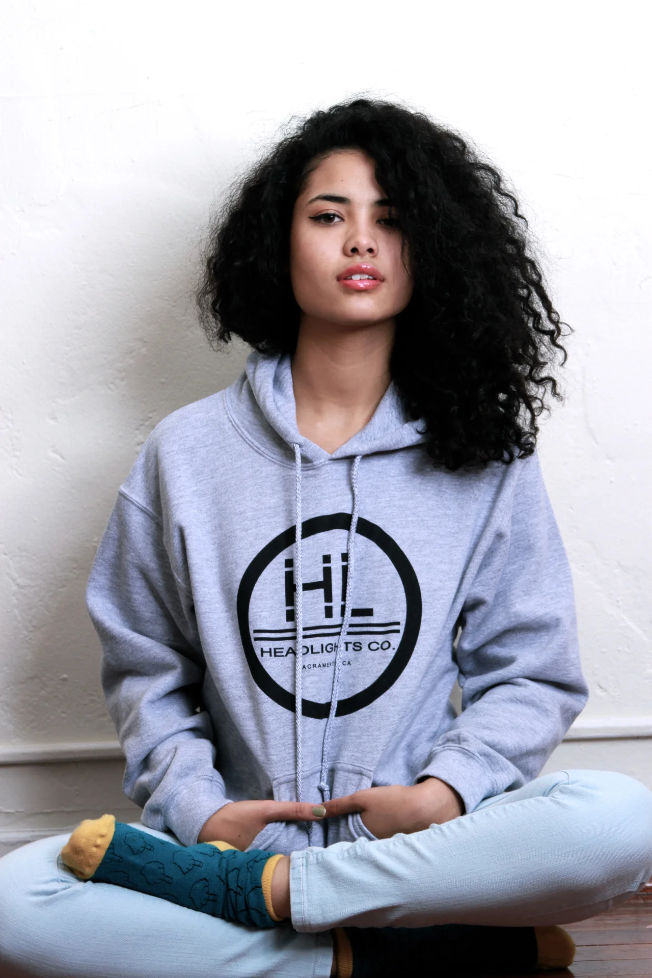 westsidechillin:
Asia Dee x HeadLights Clothing Co
Shop here to get your own HeadLights gear!
Hoodies now on sale for $23.99!!! Limited time only!