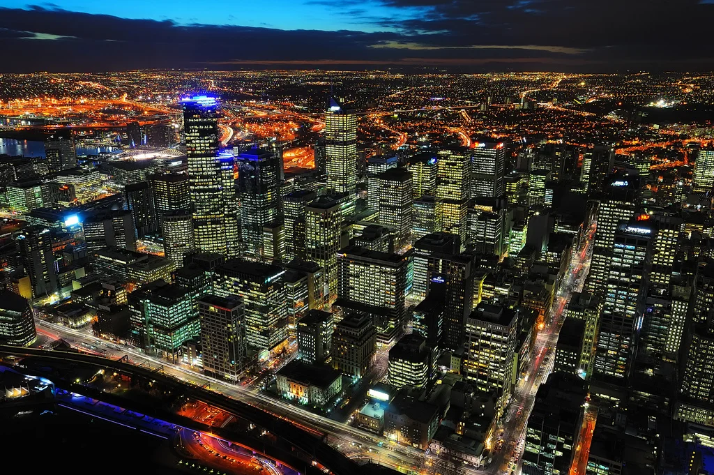 senerii:

(By M.Thien)