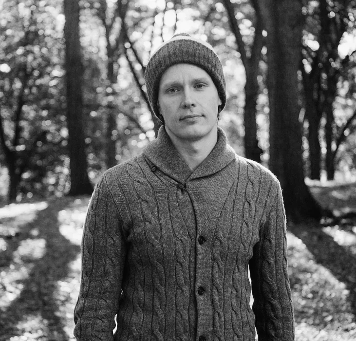  MEET ARI MEISEL