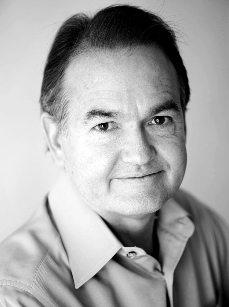  MEET ARI MEISEL