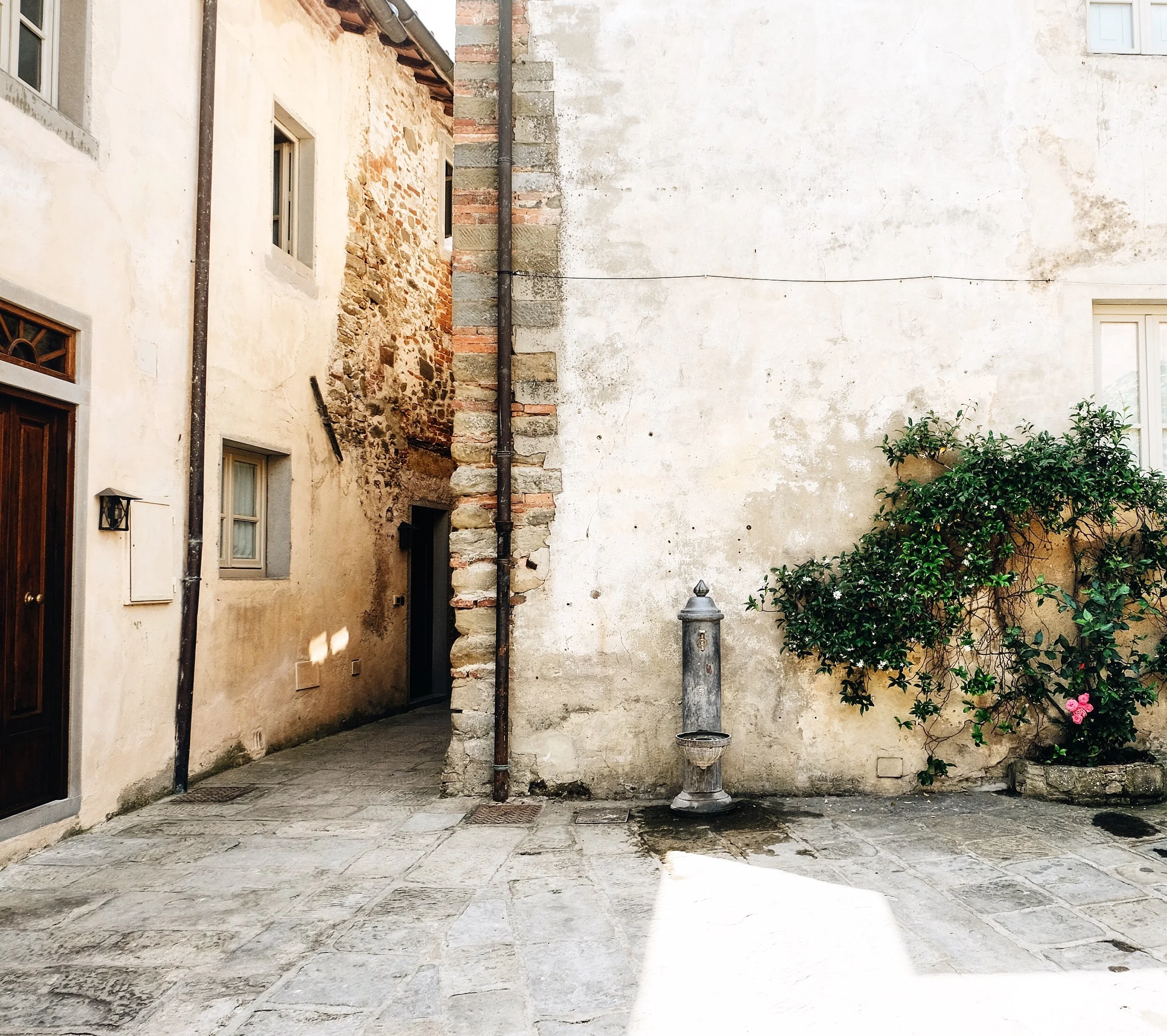 DulciEdge_TuscanyTravelGuide