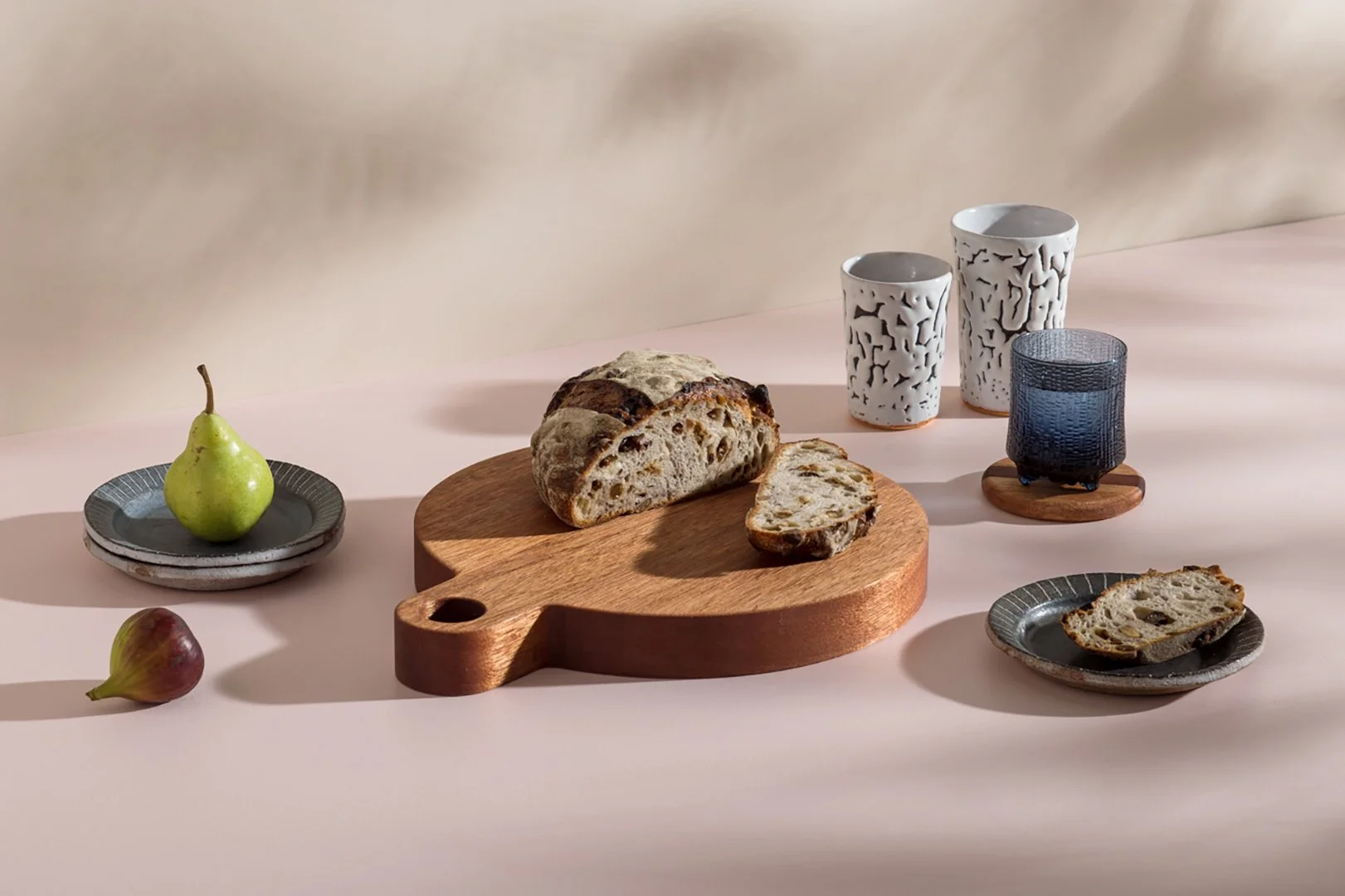 Round Serving Board Maple_lifestyle.jpg