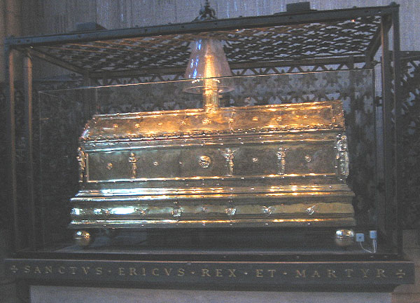 St. Eriks relikvieskrin i Uppsala domkyrka