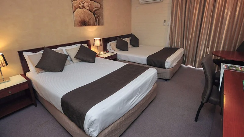 alexander_motel_whyalla_deluxe_queen_twin.jpg