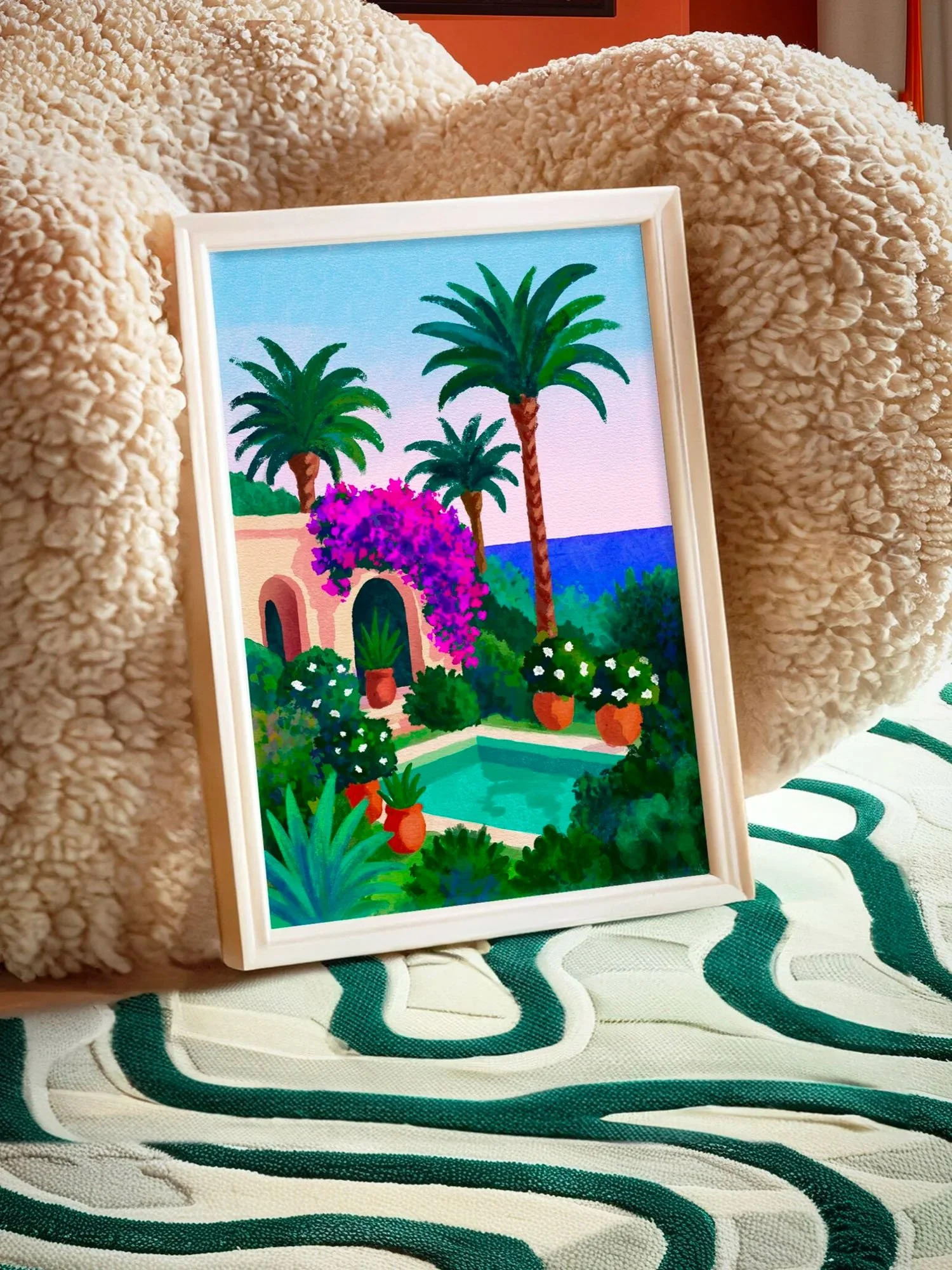 Affiche Tanger palmiers et bougainvilliers sur tapis vert dans une chambre cosy bouclette